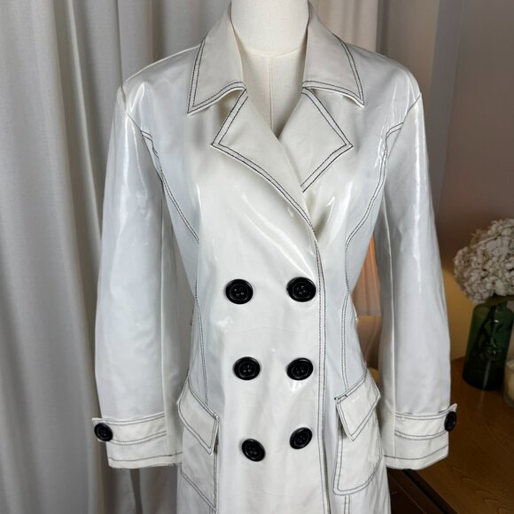 VTG Y2K White Glossy PVC Vinyl Style Faux Patent Buckled Trench Coat sz Large - Picture 2 of 11